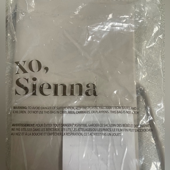 Beige Travel Tech Organizer - Picture 10 of 11